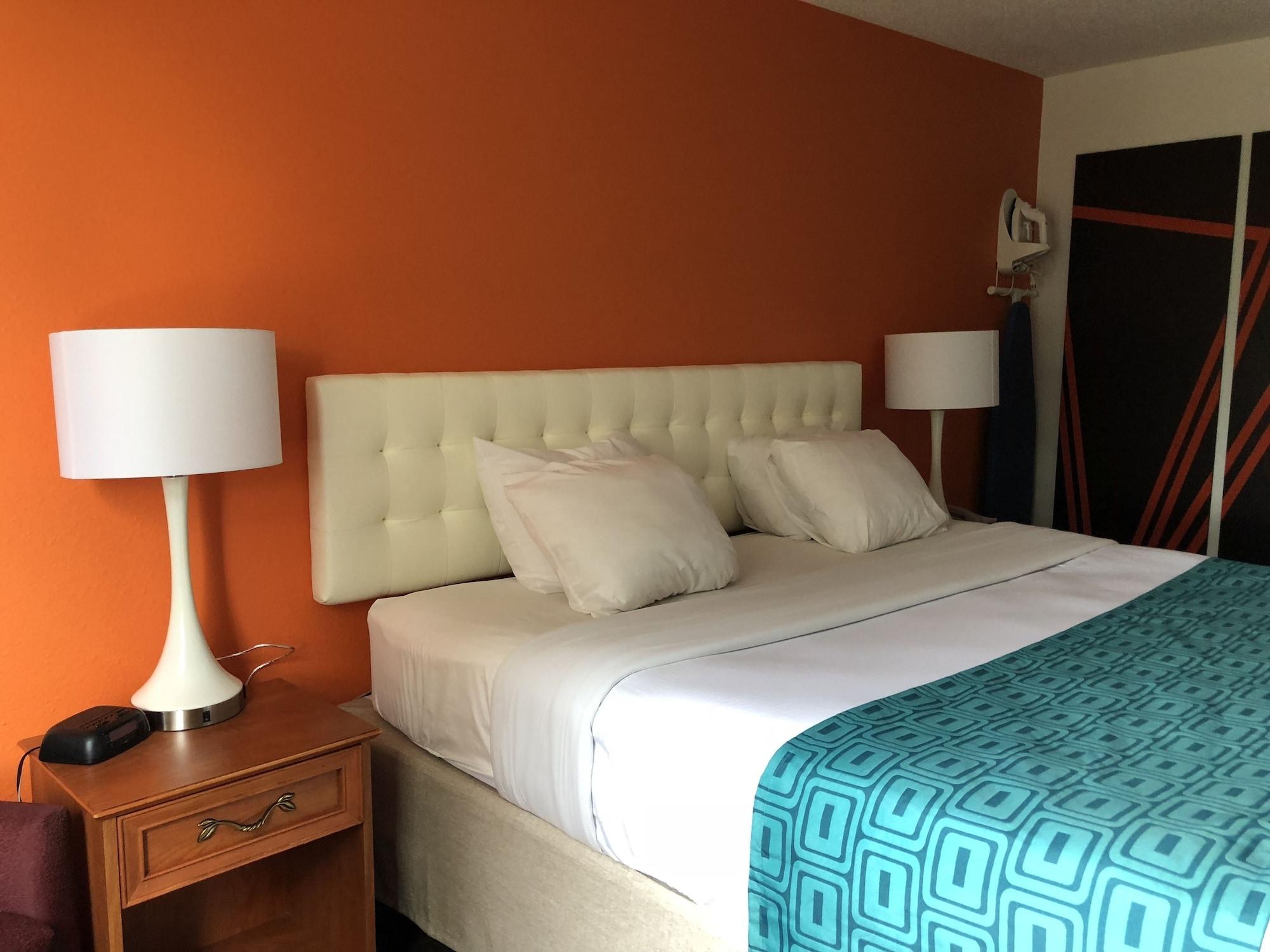 Howard Johnson By Wyndham Airport Louisville Esterno foto